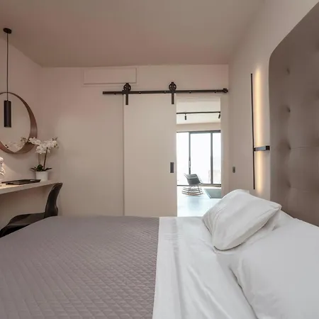 Luxury House With Private Pool At Elia Holiday home Mykonos Town